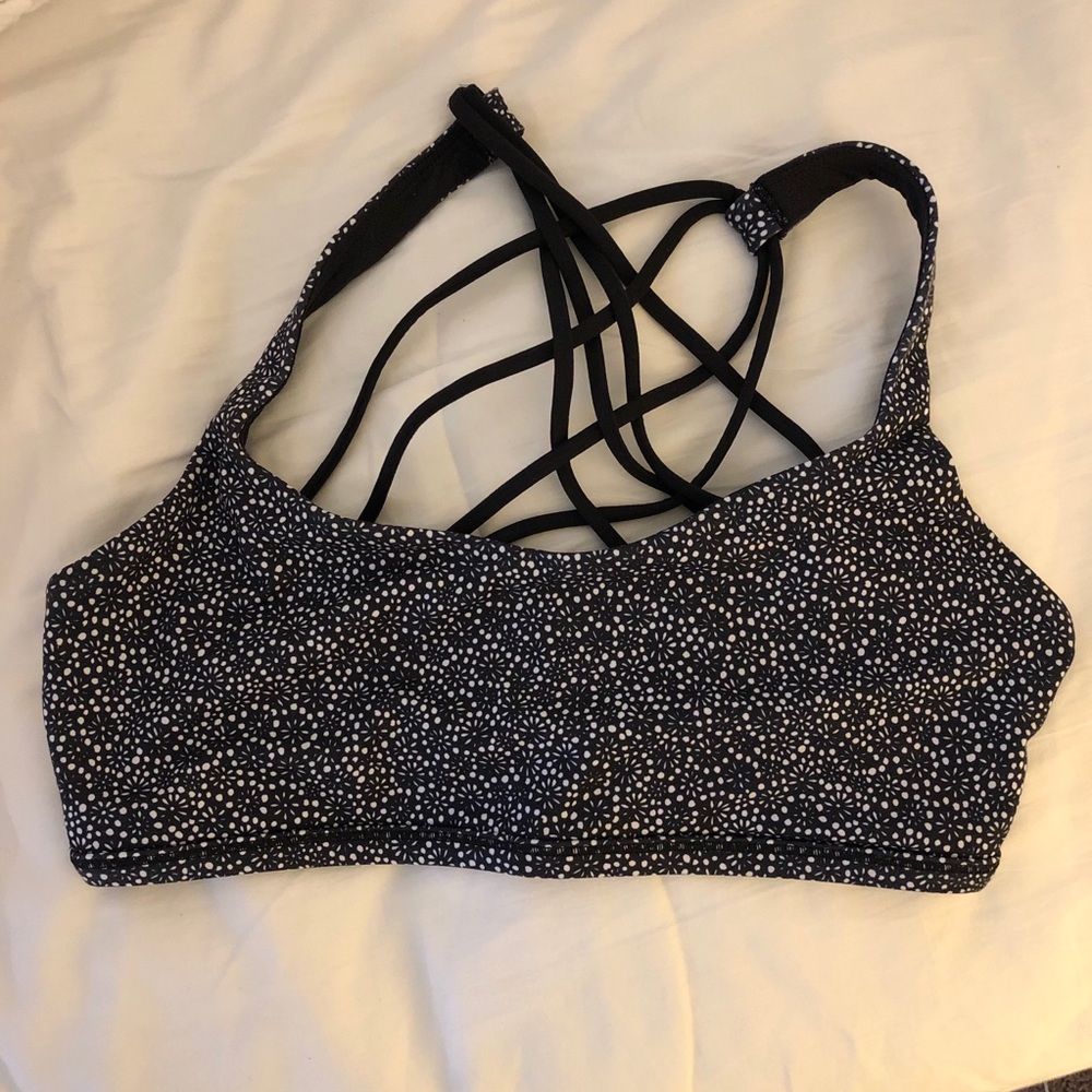 Lululemon bra